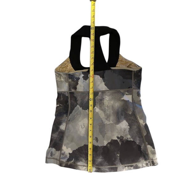Lululemon Cloud Print Racerback Tank Women’s Size 6 Balletcore - Picture 6 of 9